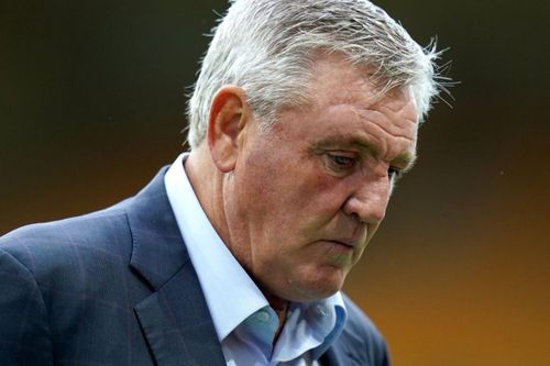 HLV Bruce nói gì sau khi bị Newcastle sa thải?