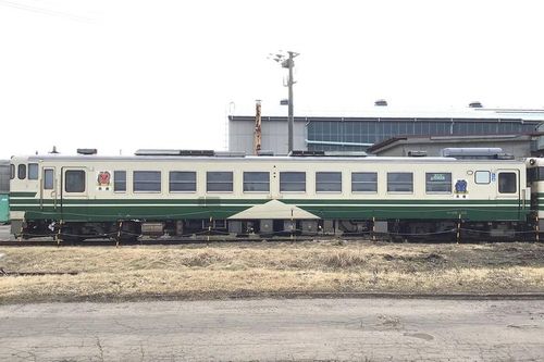 37 toa tàu 40 tuổi Kiha 40 - 48: Soi tuổi thọ, công năng...
