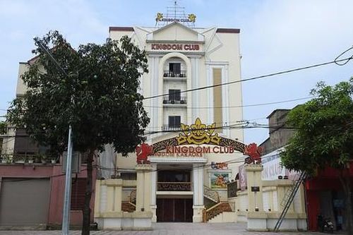 Hà Tĩnh cho rạp chiếu phim, quán karaoke hoạt động trở lại