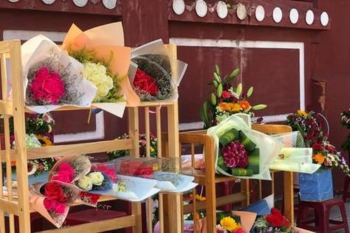 Hoa tươi Huế vắng khách dịp lễ 20/10