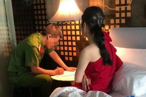 9X cầm đầu đường dây mại dâm học sinh, sinh viên