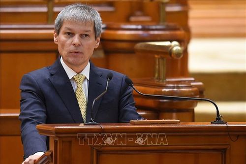 Chính phủ của Thủ tướng tạm quyền Romania thất bại trong cuộc bỏ phiếu tín nhiệm