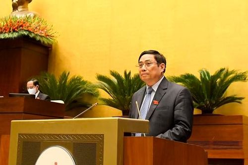 Thủ tướng: Vẫn còn nguy cơ chậm phục hồi và suy giảm tăng trưởng kinh tế