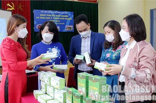 Những người 'giỏi việc nước, đảm việc nhà'Tin khácNhững người 'giỏi việc nước, đảm việc nhà'Thành phố Lạng Sơn: Vững bước trên đường phát triển