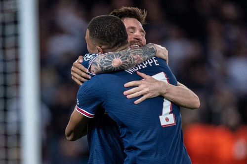 Messi phi thường che mờ thiếu sót của PSG