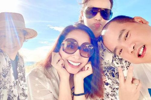 Siêu mẫu Thúy Hạnh 'tái chế' ca dao mong con gái bảo vệ môi trường