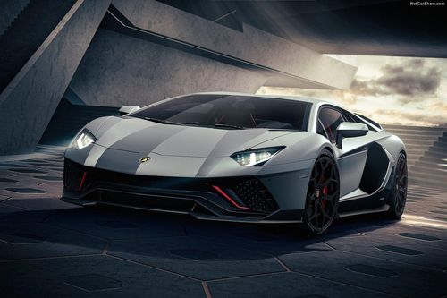 Lamborghini Aventador sẽ bị khai tử