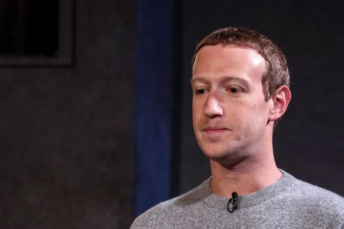 Cú lừa kiểm soát nội dung bằng AI của Facebook