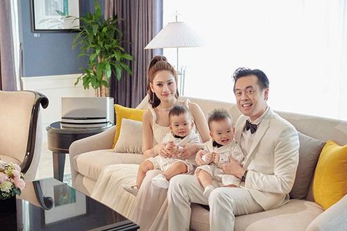 Cặp song sinh đáng yêu của Dương Khắc Linh - Sara Lưu hút lượng fan lớn