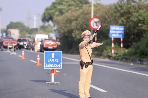 Thống nhất kiểm soát dịch trên các tuyến giao thông theo đúng Nghị quyết 128