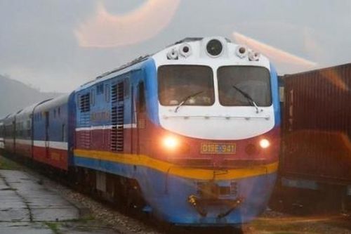 Từ 21/10, hành khách vùng xanh đi tàu không cần xét nghiệm