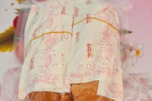 Bánh mì nổi tiếng Sài Gòn ship máy bay ra Hà Nội, giá 100 ngàn/ ổ thực khách vẫn 'mê'