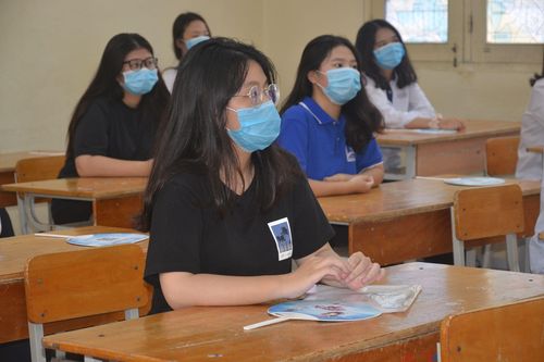 Ban hành Chương trình Giáo dục thường xuyên về tiếng Anh thực hành