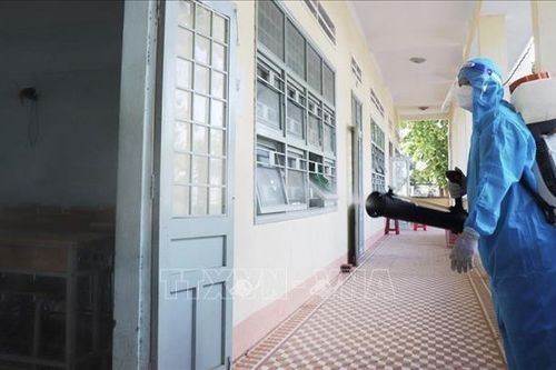 Học sinh Hải Dương, Bình Định chuyển sang học trực tuyến