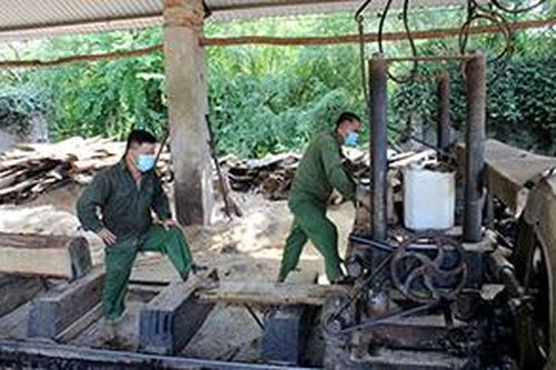 Hợp tác xã công nghiệp, tiểu thủ công nghiệp: Vươn lên từ nội lựcTin khácNhững người 'giỏi việc nước, đảm việc nhà'Thành phố Lạng Sơn: Vững bước trên đường phát triển