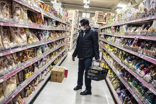 Tỉ lệ lạm phát của Canada chạm mức cao nhất trong 18 năm