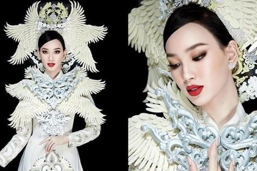 Ái Nhi trình diễn áo dài nặng 30kg tại phần thi Quốc phục của 'Miss Intercontinental 2021'