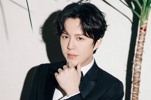 Thiên tài piano Trung Quốc bị tẩy chay vì mua dâm