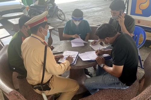 Kiên quyết không để dịch bệnh 'thẩm lậu' vào thành phố
