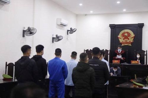 Đòn tàn khốc của cựu cán bộ công an với cấp dưới