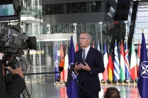 NATO ra tuyên bố làm rõ lập trường với EU, chỉ thẳng Nga gửi thông điệp 'cứng'