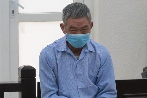 Xâm hại bé gái 6 tuổi, ông già U70 bị tuyên phạt 12 năm tù