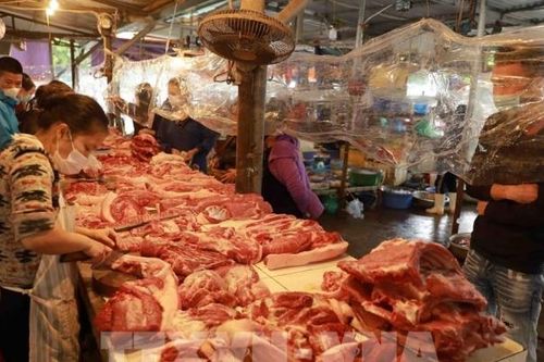 Khôi phục hoạt động các chợ theo tinh thần Nghị quyết 128 để thúc đẩy tiêu dùng thịt lợn