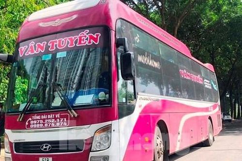 Xe khách 'chui' chở người nhiễm COVID từ Bình Dương ra Hà Nội