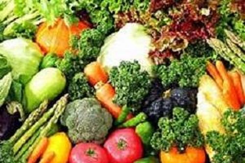 Rau xanh tăng giá gấp đôi, thịt lợn giảm sâu
