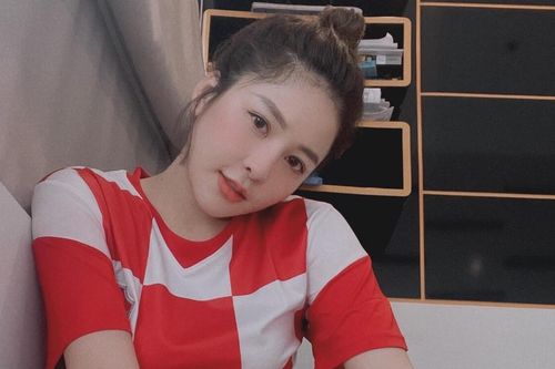 Hot girl Trâm Anh ra mức giá để làm cô giáo dạy ngoại ngữ: 1 buổi 10 triệu đồng!