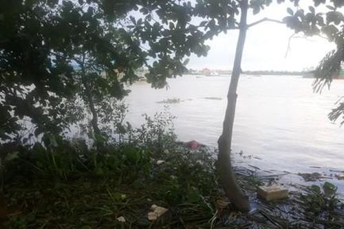 Công an TP.Thủ Đức tìm thân nhân thi thể nữ trôi trên sông Đồng Nai