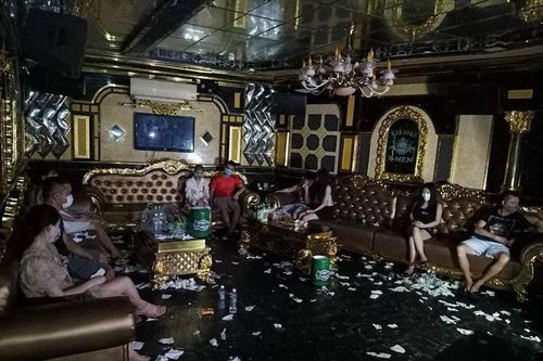 Quán karaoke chứa chấp sử dụng ma túy