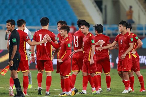Báo Thái Lan nói gì về thứ hạng của tuyển Việt Nam trên bảng xếp hạng FIFA?