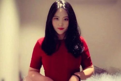 Bị chê 'khốn nạn', doanh nhân đâm đơn kiện sugar baby 'bất động sản'