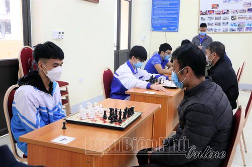 Hơn 200 VĐV tham dự hội thao truyền thống ngành Giáo dục TP. Điện Biên Phủ