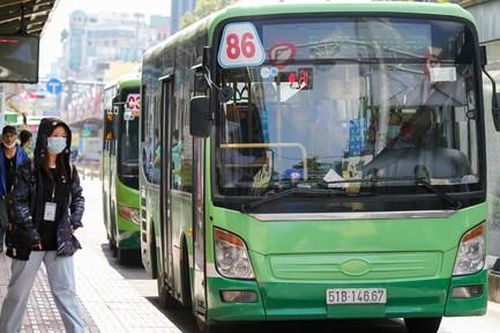 TPHCM: 8 tuyến xe buýt hoạt động trở lại từ 25/10