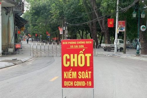 Quốc Oai: Phát hiện 6 F0, phong tỏa tạm thời trụ sở Công an, Tòa án Nhân dân huyện và UBND thị trấn
