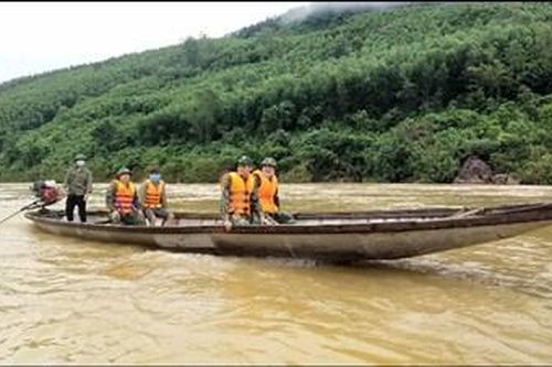 Bộ đội Biên phòng tỉnh Quảng Bình: Hết mình vì nhân dân vùng lũ