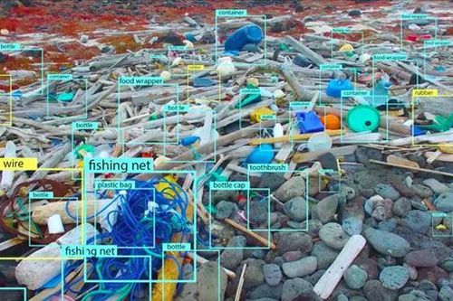 Xử lý rác thải nhựa toàn cầu nhờ UAV