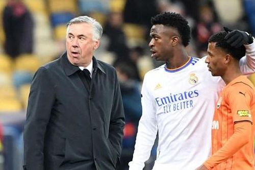HLV Real Carlo Ancelotti chưa từng thắng trên sân Nou Camp