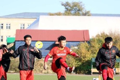 Hậu vệ U23 Việt Nam: 'Toàn đội cải thiện nhiều về thể lực và kỹ thuật'