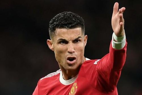 Bị chê lười phòng ngự, Ronaldo phản ứng'hiền lành' bất ngờ