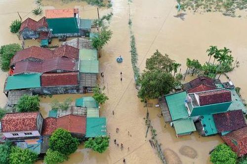 Mưa lớn kéo dài, hàng nghìn ngôi nhà tại Quảng Nam – Quảng Ngãi ngập sâu trong nước