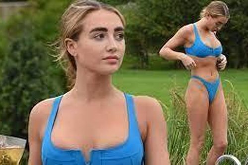 Sao truyền hình 9x đẹp như mộng với bikini