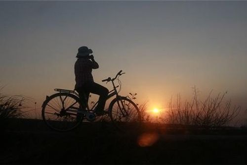 Mở cửa rồi, du lịch vẫn chưa hết khó