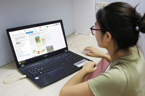 Thận trọng khi mua mỹ phẩm trôi nổi trên mạng