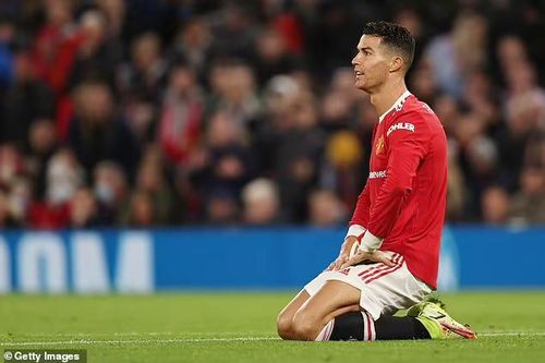 M.U thua đau, Ronaldo viết 'tâm thư' xin lỗi