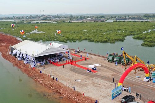 Quảng Ninh khởi công dự án cảng biển, điện khí gần 50.000 tỷ đồng