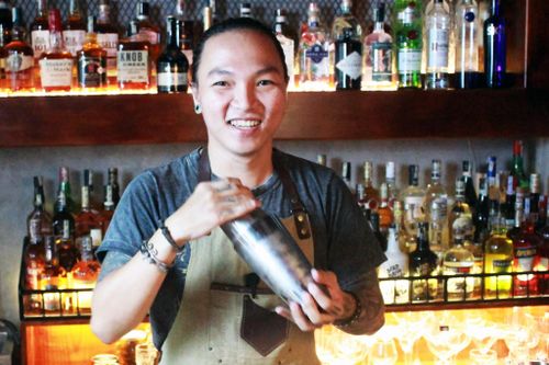 Quán bar hoạt động suốt giãn cách của chàng trai TP.HCM