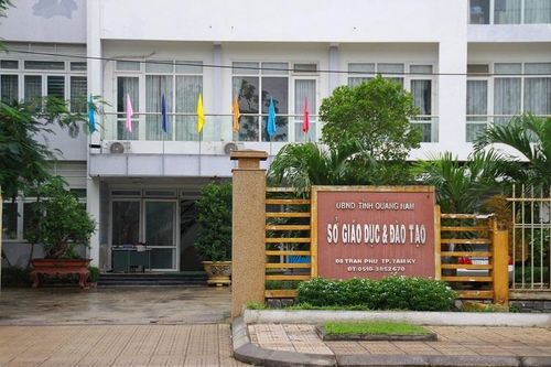 Vụ hàng ngàn giáo viên vượt mưa lũ đi thi 'hụt': Quảng Nam ra thông báo mới